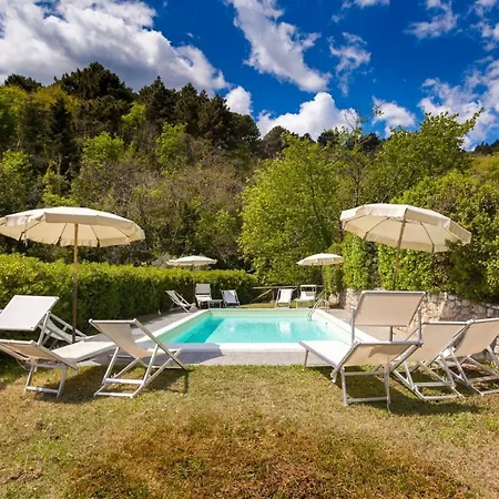 Vakantiehuis Sleeps 10 Pool Wifi Pescaglia